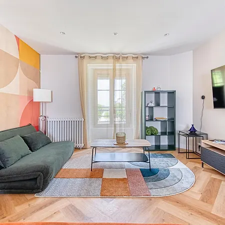 Le Refuge Retro Apartment